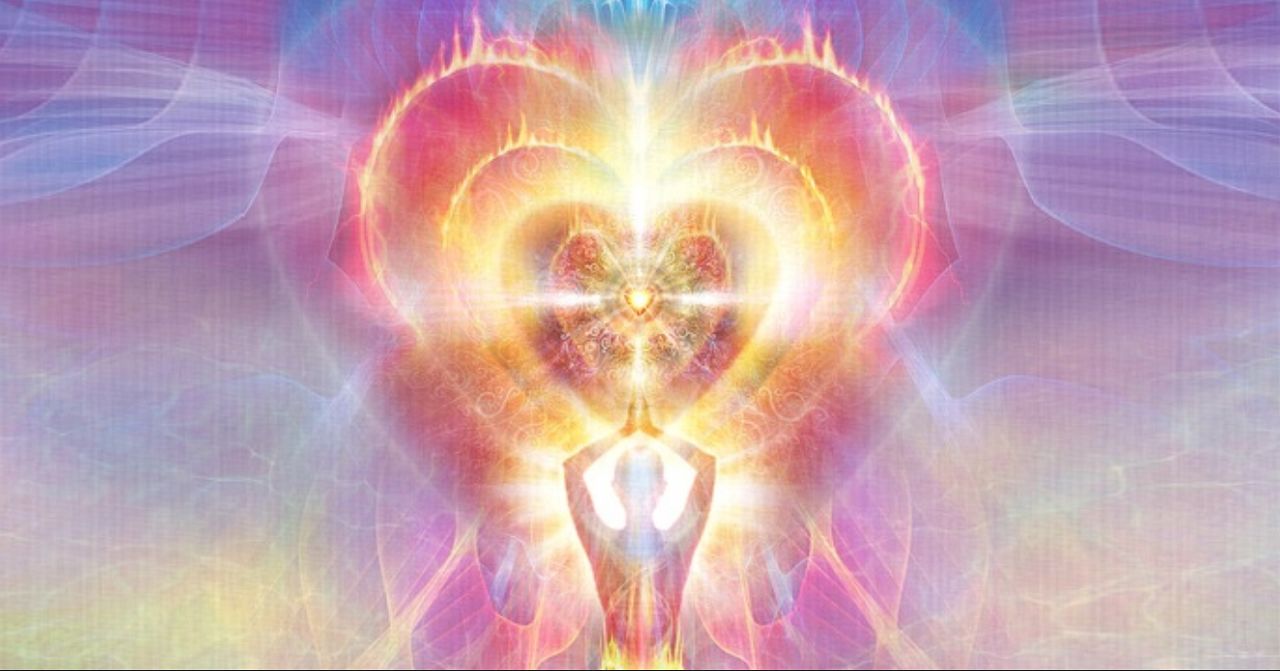 L’Essence Divine qui habite en NOUS